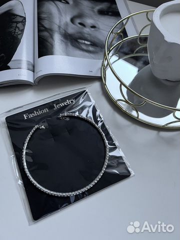 Колье чокер со стразами