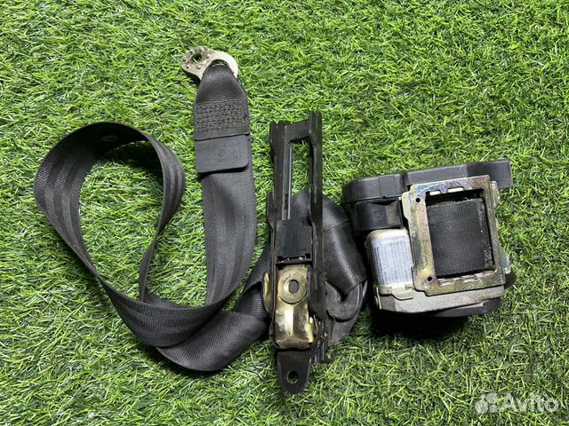 Ремень безопасности Volkswagen Passat (B5) V