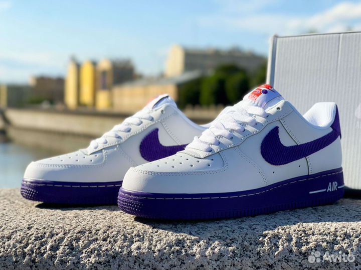 Nike Air Force 1 LV8 EMB