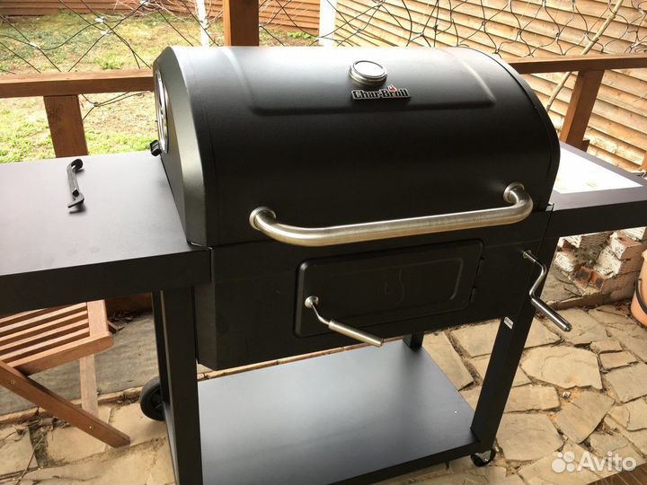 Угольный гриль Char-Broil Performance 580