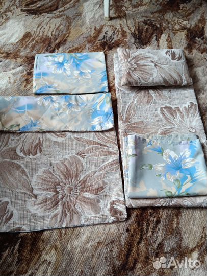 Кроватка с пупсом и постельным бельём