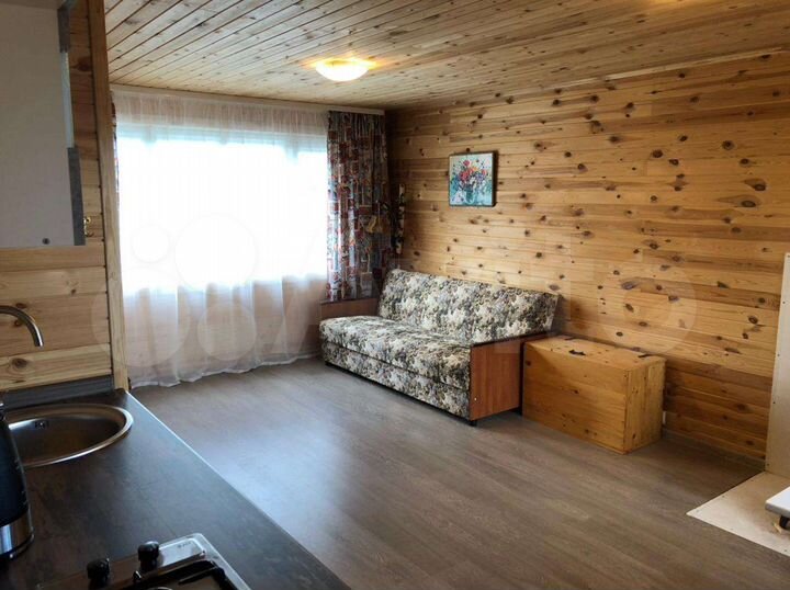 Дом 42 м² на участке 2 сот.