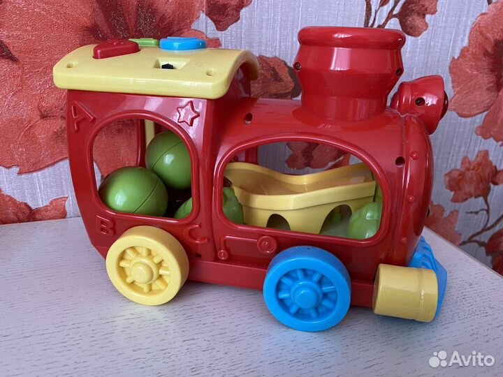 Игрушка паровозик