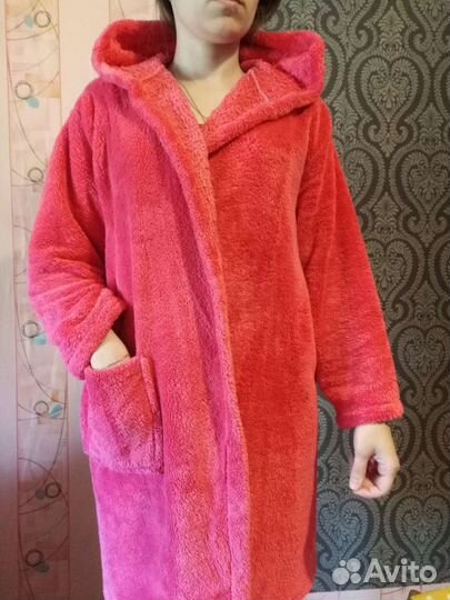 Халат махровый с капюшоном очень мягкий