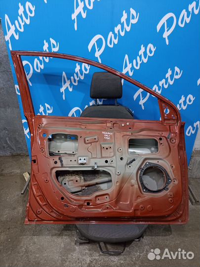 Хендай Солярис дверь передняя левая оранжевая
