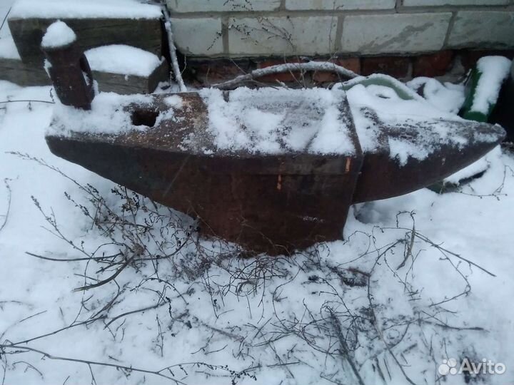 Наковальня СССР