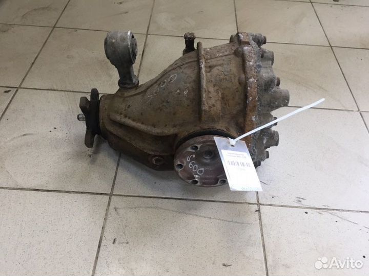 Задний редуктор Mercedes-Benz S-Class W220 M137