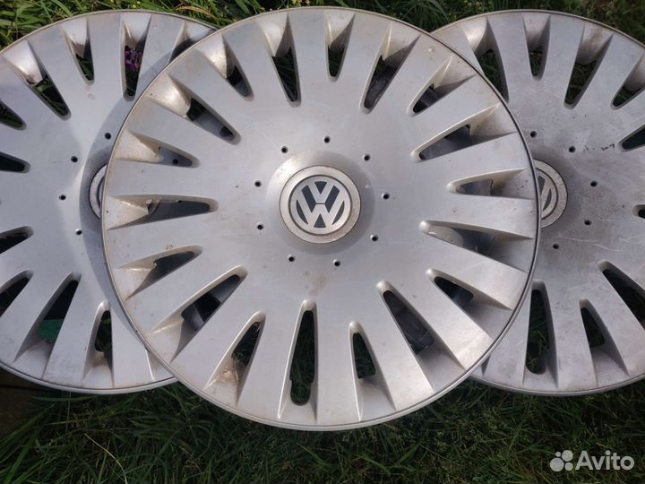 Колпаки на volkswagen passat r15