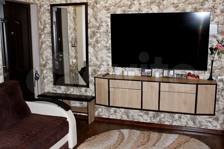 3-к. квартира, 90 м², 2/5 эт.