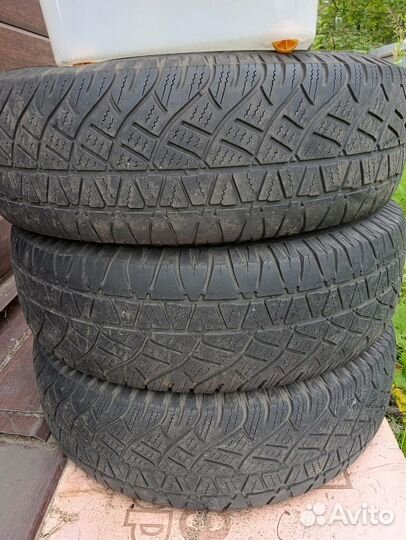 Michelin Latitude Cross 235/75 R15 109