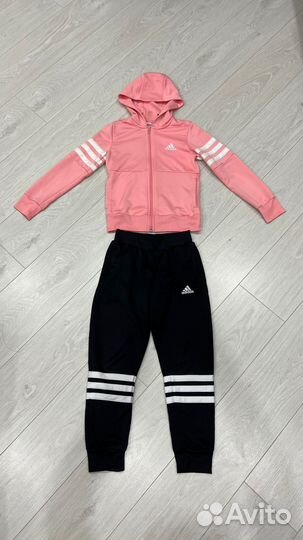 Спортивный костюм для девочки 140