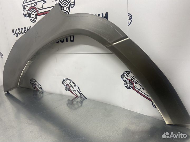 Mercedes-Benz W124 ремонтные арки крыльев правый