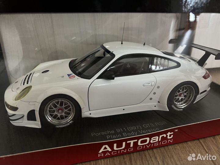 1/18 Autoart 81073 Porsche 911(997) GT3 RSR 2010