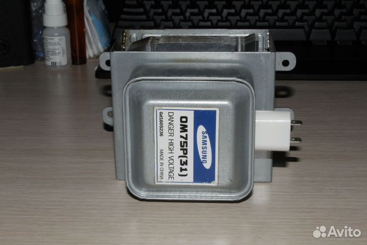 Магнетрон микроволновой печи 1 кВт om75p(31)