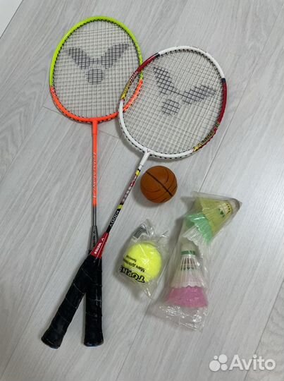 Ракетки для бадминтона и тенниса