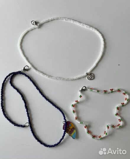 Колье чокеры из бисера