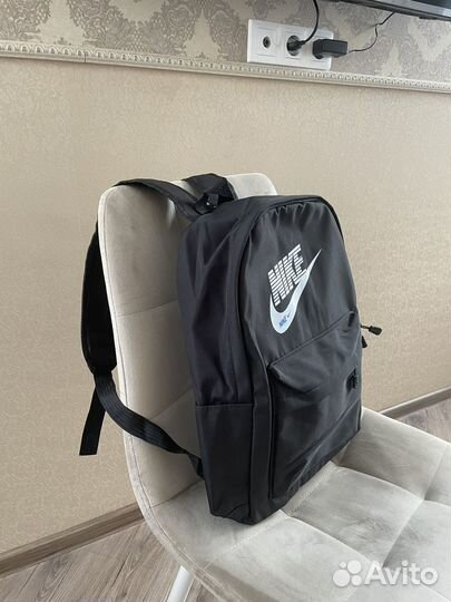Рюкзак школьный новый