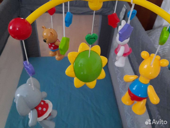 Мобиль на кроватку 