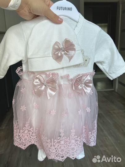 Платье для девочки на выписку