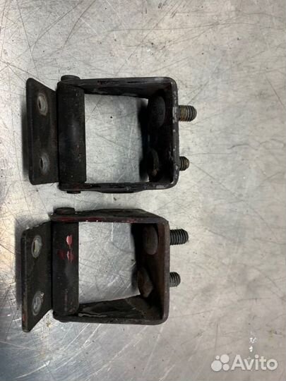 Петля двери багажника Chery Indis DB SQR473F 2012