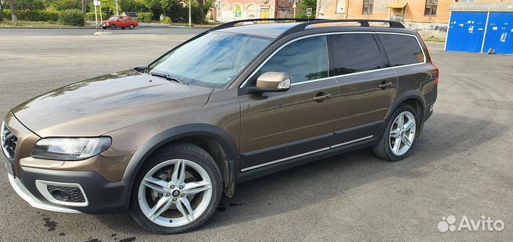 Volvo XC70 2.4 AT, 2013, 243 000 км