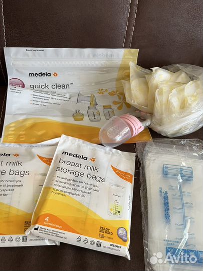 Молокоотсос medela swing и набор кормящей мамы