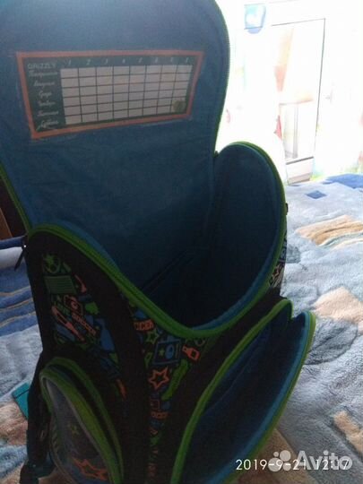 Школьный рюкзак