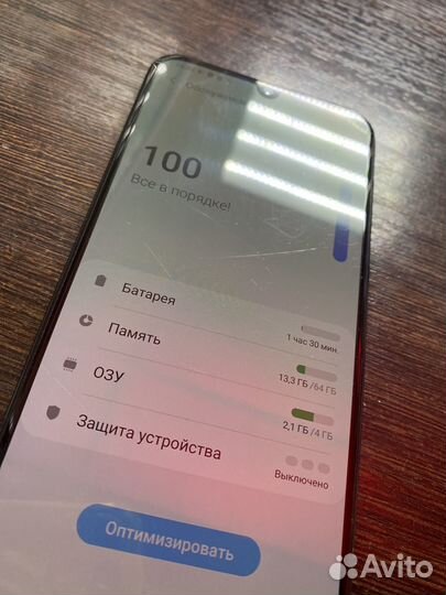 Samsung Galaxy A50, 4/64 ГБ