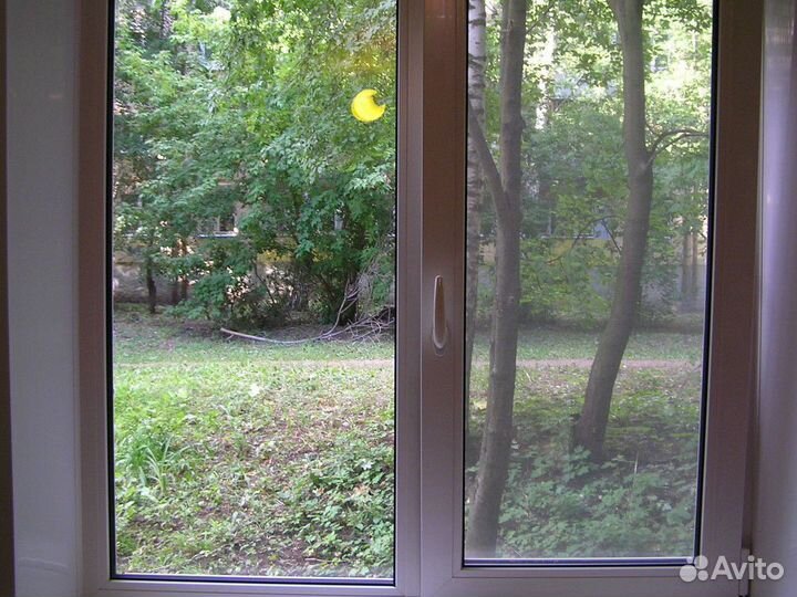 Окно пластиковое