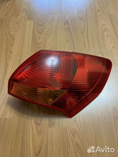 Kia Venga фонарь задний правый