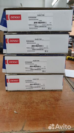 Форсункa Denso dcri300300 166005X00A новая