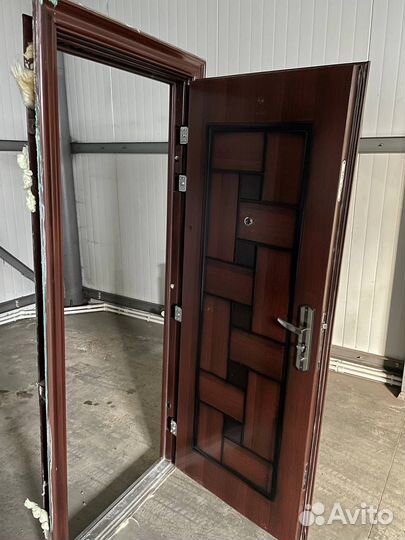 Дверь входная бу