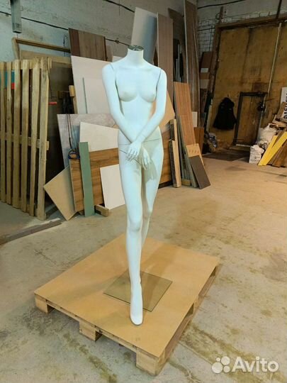 Манекен гипсовый