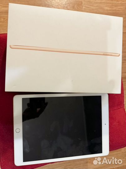 iPad 8 поколения б/у торг уместен