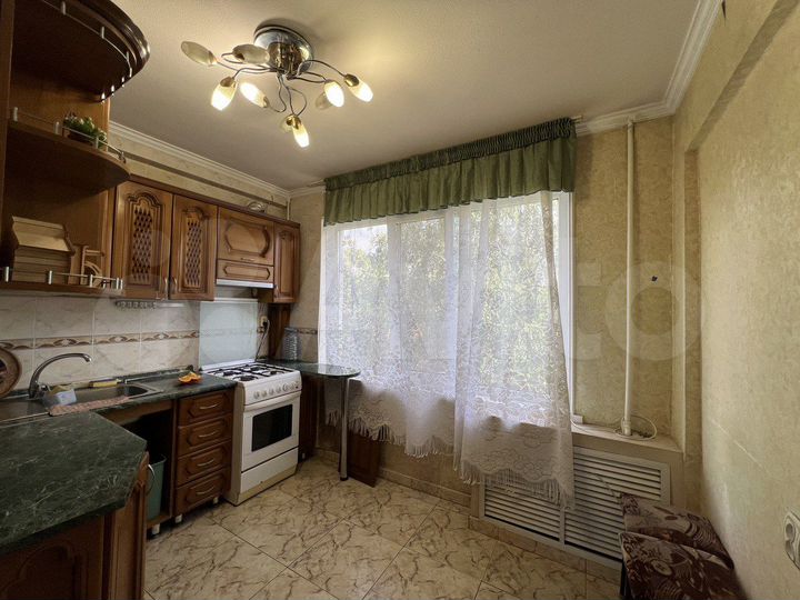 3-к. квартира, 70 м², 4/5 эт.