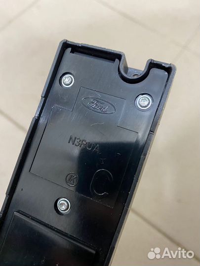 Кнопки стеклоподъемников Ford Focus 2 рест 0596