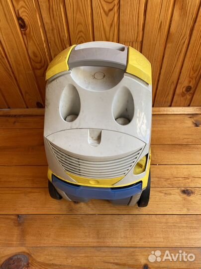 Моющий пылесос Karcher