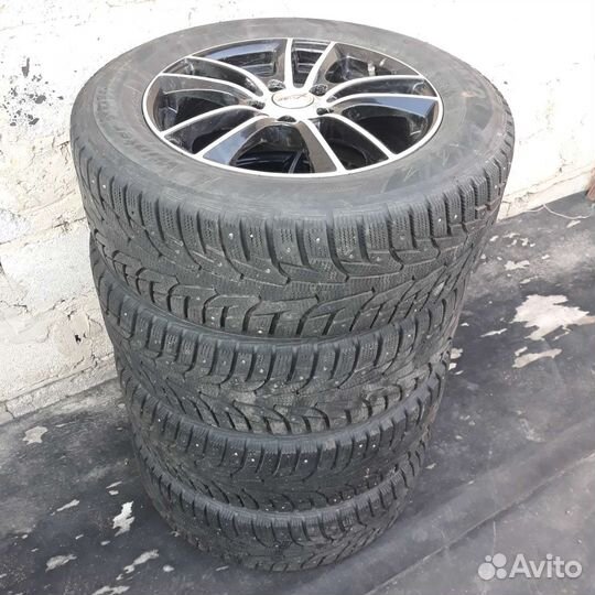 Колеса зимние на VAG 215/60 R16
