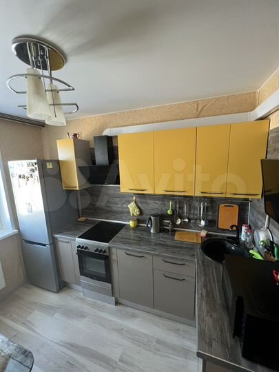 2-к. квартира, 47 м², 8/9 эт.