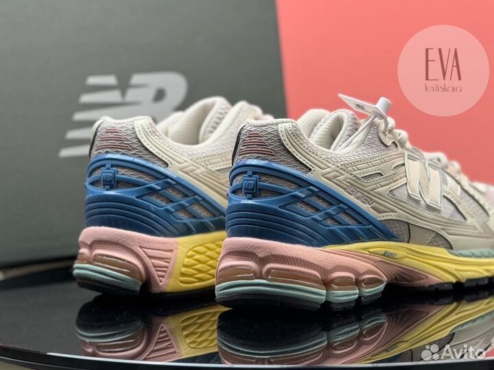 Кроссовки New Balance 1906U Angora Blue Pink