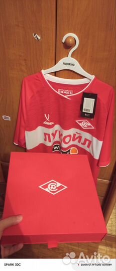 Футболка мужская спортивная