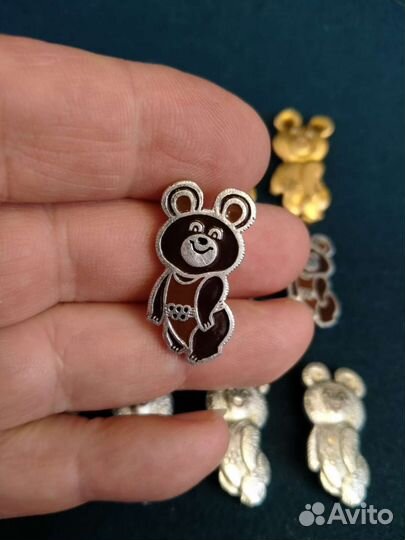 Значок Олимпийский мишка