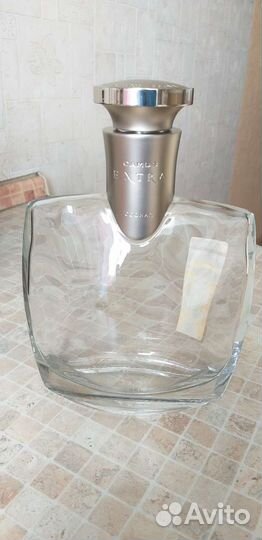 Бутылка и короб из под коньяка Camus