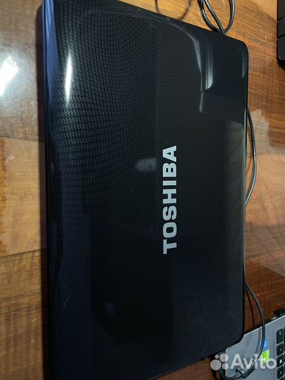 Ноутбук toshiba
