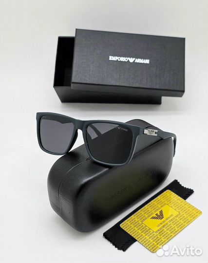 Солнцезащитные очки