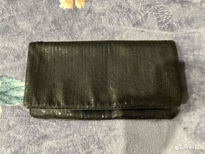 Платье, туфли и клатч