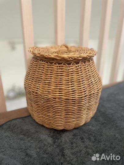 Корзина для хранения лука или картошки