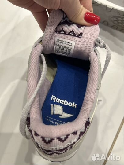 Кроссовки reebok женские