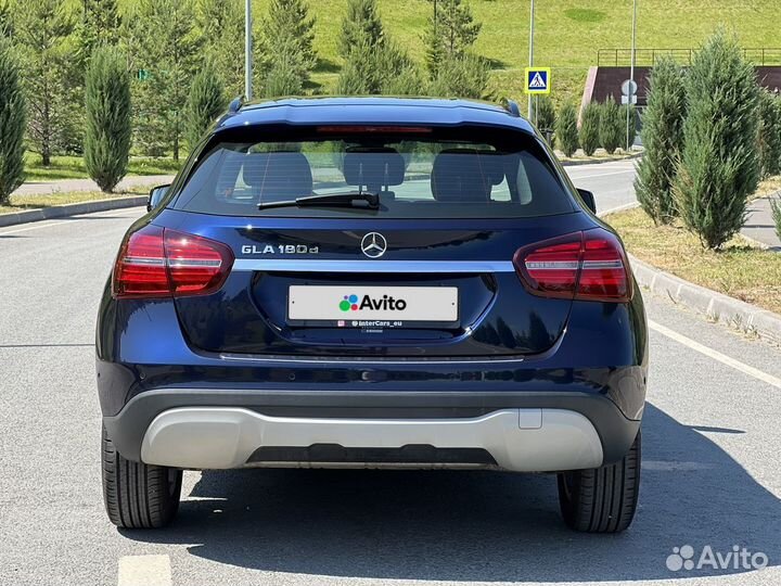 Mercedes-Benz GLA-класс 1.5 AMT, 2018, 81 000 км