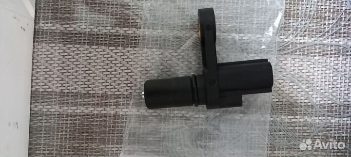 Датчик скорости вращения вала коробки передач